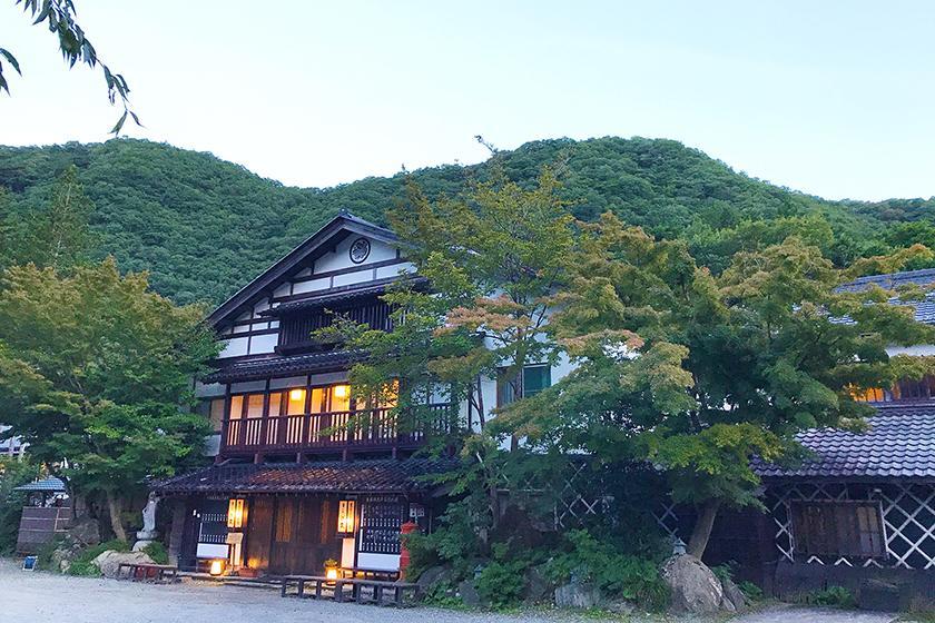 Hotel Honke Bankyu Nikko Esterno foto