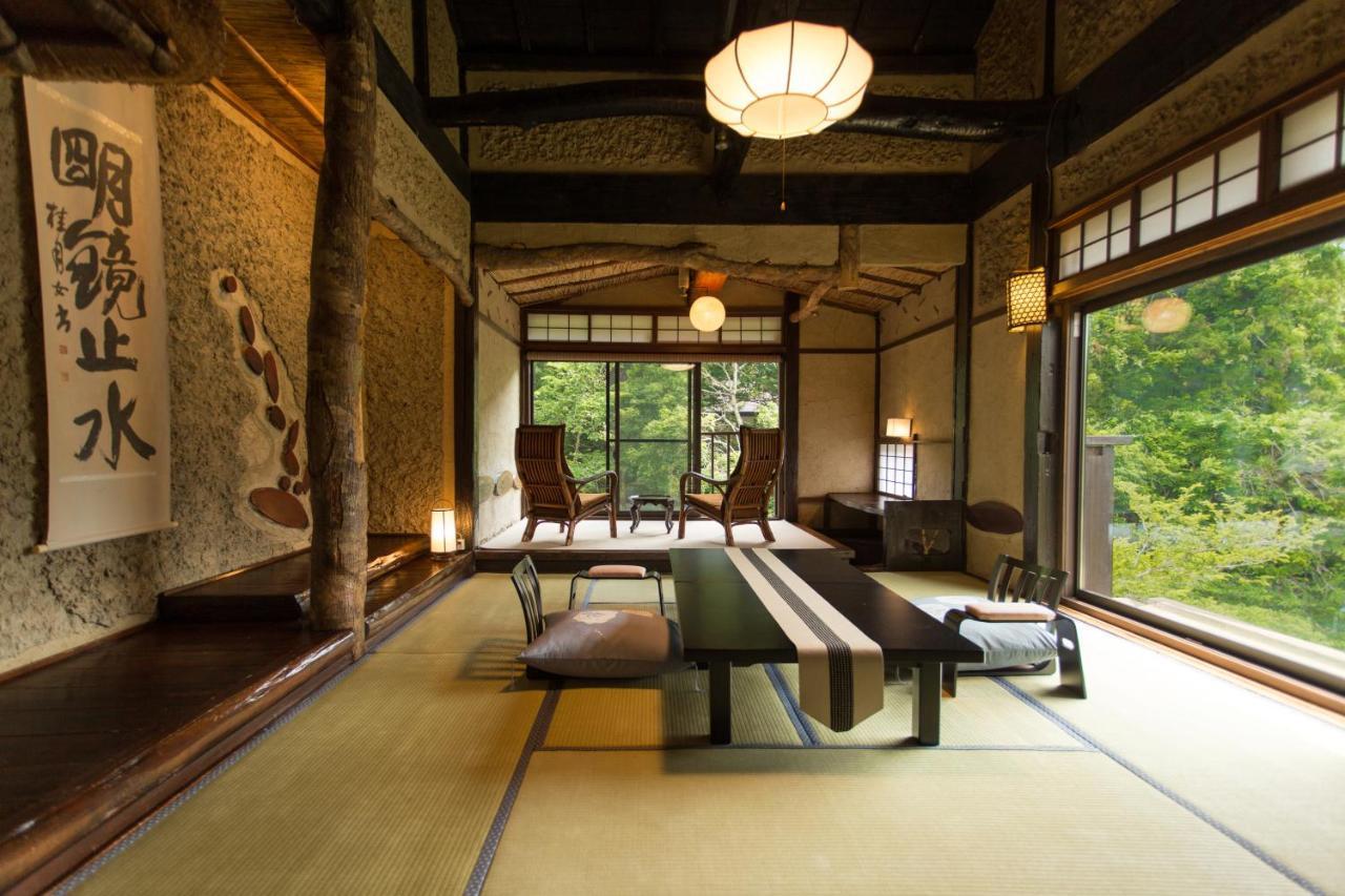 Hotel Honke Bankyu Nikko Esterno foto
